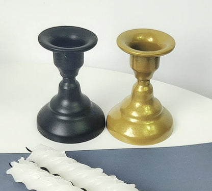 Simple retro candle holders, gold wrought iron candle cups home ornaments